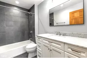 312 N May St, Chicago, IL 60607 - Photo 13
