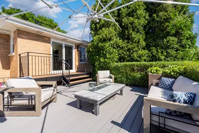 6819 N Keystone Avenue, Lincolnwood, IL 60712 - Photo 21