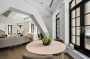 435 N Michigan Ave, Chicago, IL 60611 - Photo 11