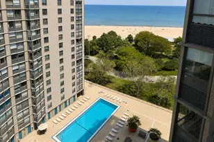 5701 N Sheridan Rd, Chicago, IL 60660 - Photo 13