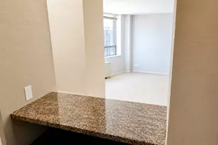 5701 N Sheridan Rd, Chicago, IL 60660 - Photo 9