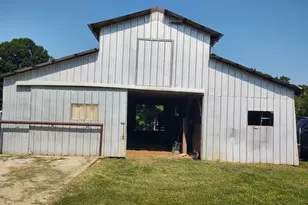 425 King Hill Ln, Vienna, IL 62995 - Photo 35