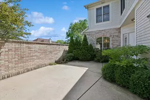 527 Mallard Point Circle, North Aurora, IL 60542 - Photo 45