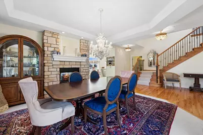 527 Mallard Point Circle, North Aurora, IL 60542 - Photo 3