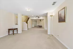 527 Mallard Point Circle, North Aurora, IL 60542 - Photo 33