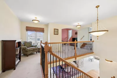 527 Mallard Point Circle, North Aurora, IL 60542 - Photo 17