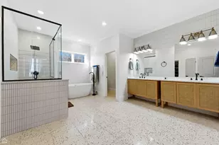 5954 N Paulina St, Chicago, IL 60660 - Photo 13