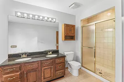 200 N Shore Drive, Oakwood Hills, IL 60013 - Photo 11