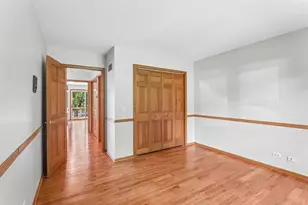 200 N Shore Dr, Oakwood Hills, IL 60013 - Photo 13