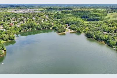 200 N Shore Drive, Oakwood Hills, IL 60013 - Photo 31