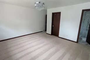 1825 E Sitka Ln E, Mount Prospect, IL 60056 - Photo 27