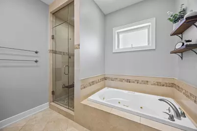 4043 N Damen Avenue #2, Chicago, IL 60618 - Photo 13