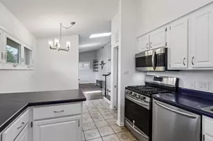 125 S Greeley St, Palatine, IL 60067 - Photo 7