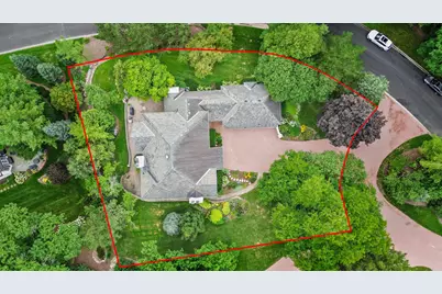 704 Burr Ridge Club, Burr Ridge, IL 60527 - Photo 37