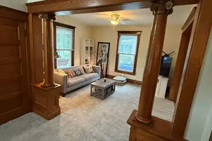1005 S Center St, Bloomington, IL 61701 - Photo 7