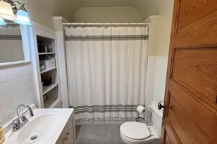 1005 S Center St, Bloomington, IL 61701 - Photo 19