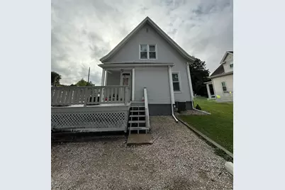 1005 South Center Street, Bloomington, IL 61701 - Photo 3