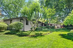 620 Orchard Ln, Glencoe, IL 60022 - Photo 29