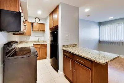10025 Irving Park Road #GB, Schiller Park, IL 60176 - Photo 7