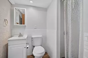 320 Hemlock Ave, Romeoville, IL 60446 - Photo 25