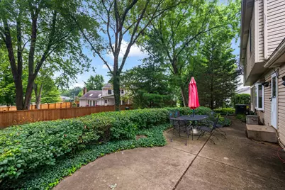 321 Ambleside Drive, Roselle, IL 60172 - Photo 29