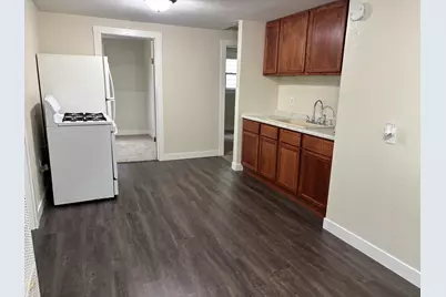 247 E Holmes Street, Paxton, IL 60957 - Photo 5