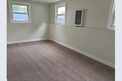 247 E Holmes Street, Paxton, IL 60957 - Photo 11
