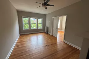 836 E 53rd St, Chicago, IL 60615 - Photo 3