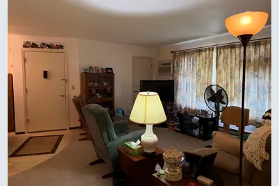 511 E High Street #5, Morrison, IL 61270 - Photo 3