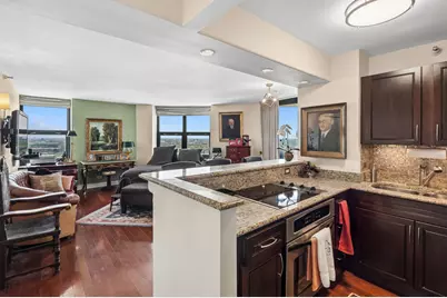 3660 N Lake Shore Drive #2812, Chicago, IL 60613 - Photo 7