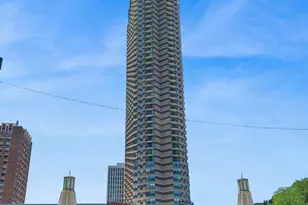 3660 N Lake Shore Dr, Chicago, IL 60613 - Photo 1