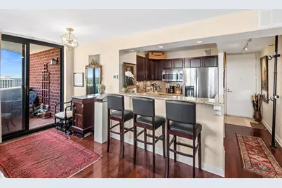 3660 N Lake Shore Drive #2812, Chicago, IL 60613 - Photo 9
