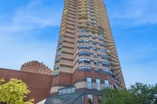 3660 N Lake Shore Dr, Chicago, IL 60613 - Photo 19