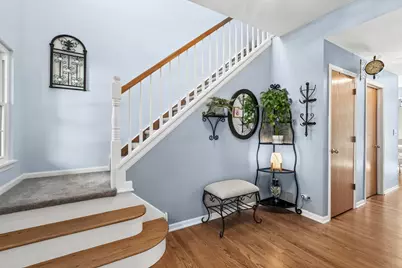 18461 W Meander Drive N, Grayslake, IL 60030 - Photo 7