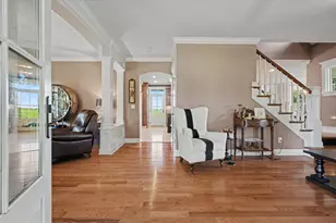 1090 Bucks Pond Rd, Monticello, IL 61856 - Photo 13