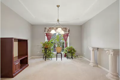 608 Lindsay Circle, North Aurora, IL 60542 - Photo 11