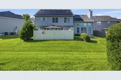 608 Lindsay Circle, North Aurora, IL 60542 - Photo 39