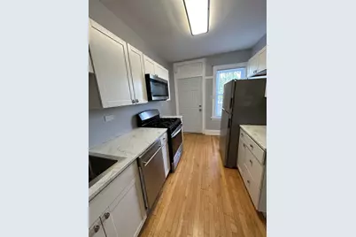 5735 W Wellington Avenue #1, Chicago, IL 60634 - Photo 5