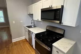 5735 W Wellington Ave, Chicago, IL 60634 - Photo 7