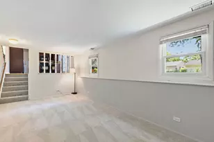 34 Paxton Ln, Schaumburg, IL 60194 - Photo 13