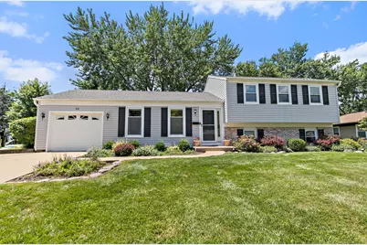 34 Paxton Lane, Schaumburg, IL 60194 - Photo 1