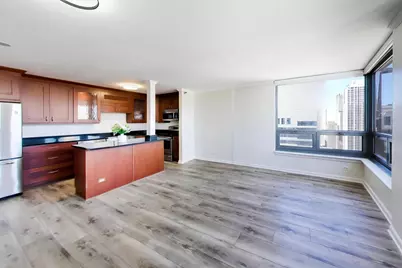 440 N Wabash Avenue #4610, Chicago, IL 60611 - Photo 5