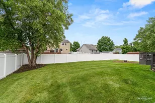 605 Woodchuck Trail, Oswego, IL 60543 - Photo 31