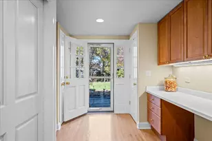 2142 Harrison St, Glenview, IL 60025 - Photo 57
