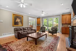2142 Harrison St, Glenview, IL 60025 - Photo 15