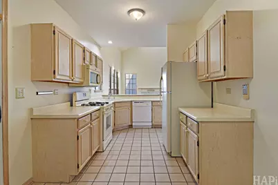 80 N Southport Road, Mundelein, IL 60060 - Photo 9