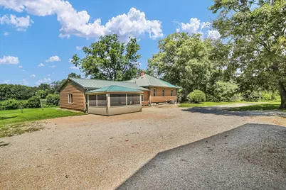 675 E 1950 North Road, Monticello, IL 61856 - Photo 53