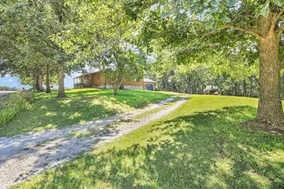 675 E 1950 North Road, Monticello, IL 61856 - Photo 11