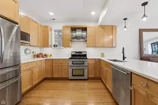 1215 E Madison Park Ave, Chicago, IL 60615 - Photo 11