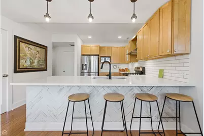 1215 E Madison Park Avenue #3, Chicago, IL 60615 - Photo 9